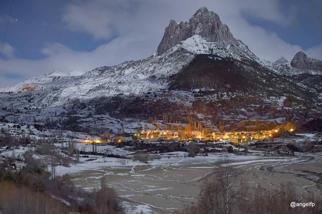 Hotel Valle De Izas Sallent de Gállego Exterior foto